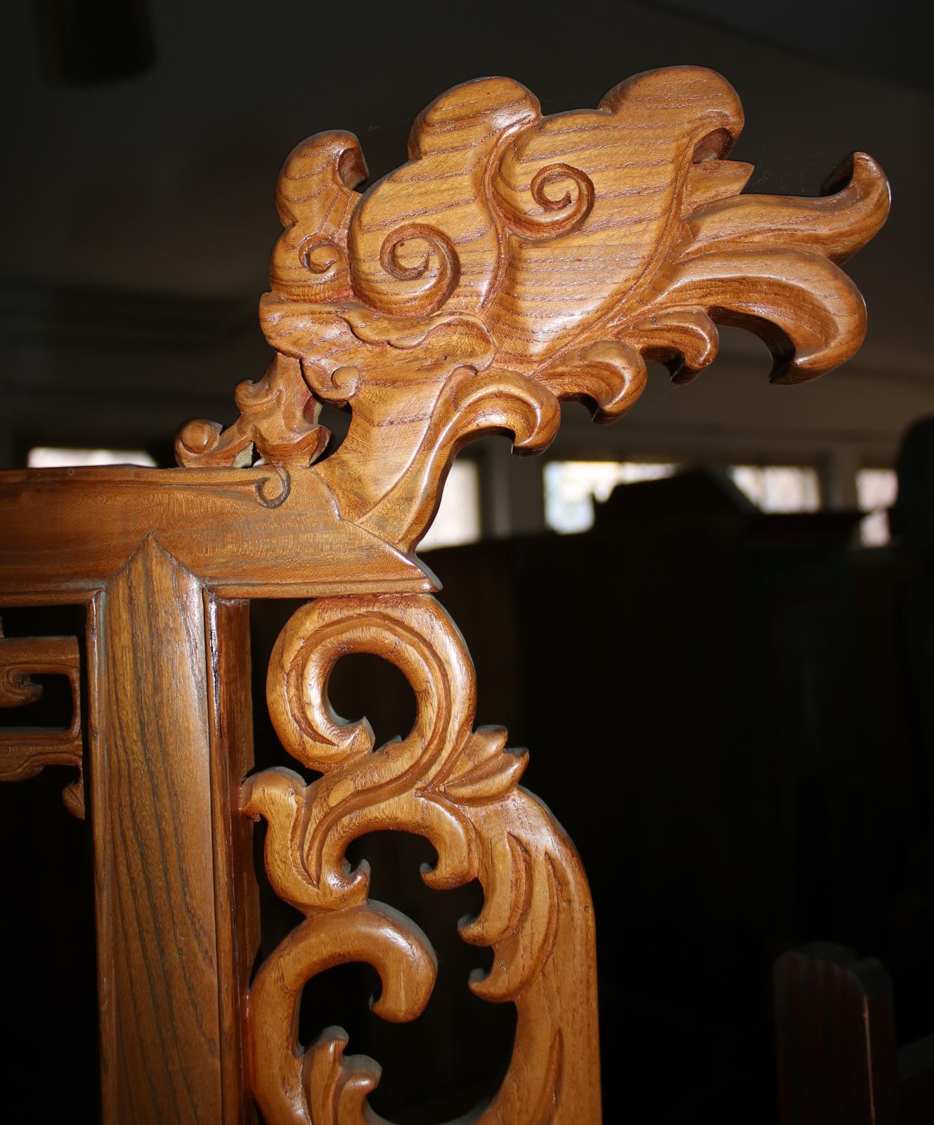 Gongträger. | Bild Nr.1